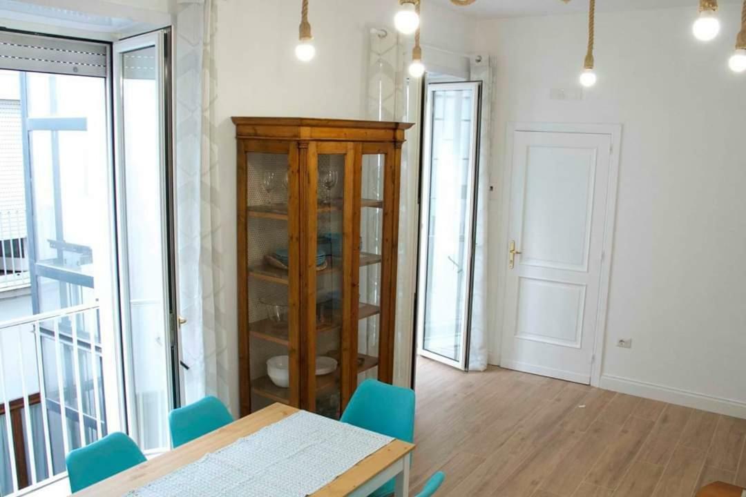 Casa Fabiana Leilighet Napoli Eksteriør bilde